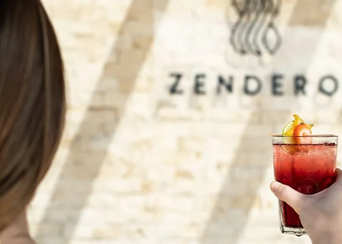 Hotel Zendero 4*