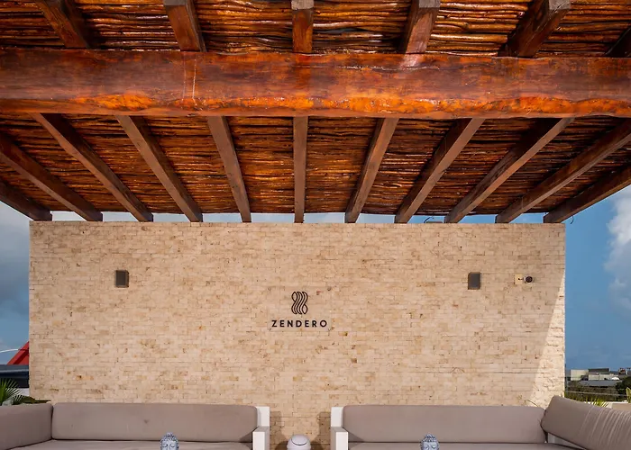 Zendero Hotel
