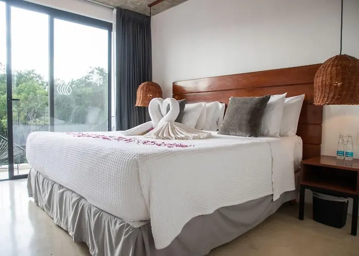 Zendero Hotel 4*
